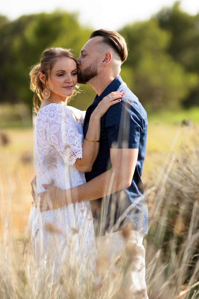 Photographe couple au bord de l’eau à Fos-sur-Mer