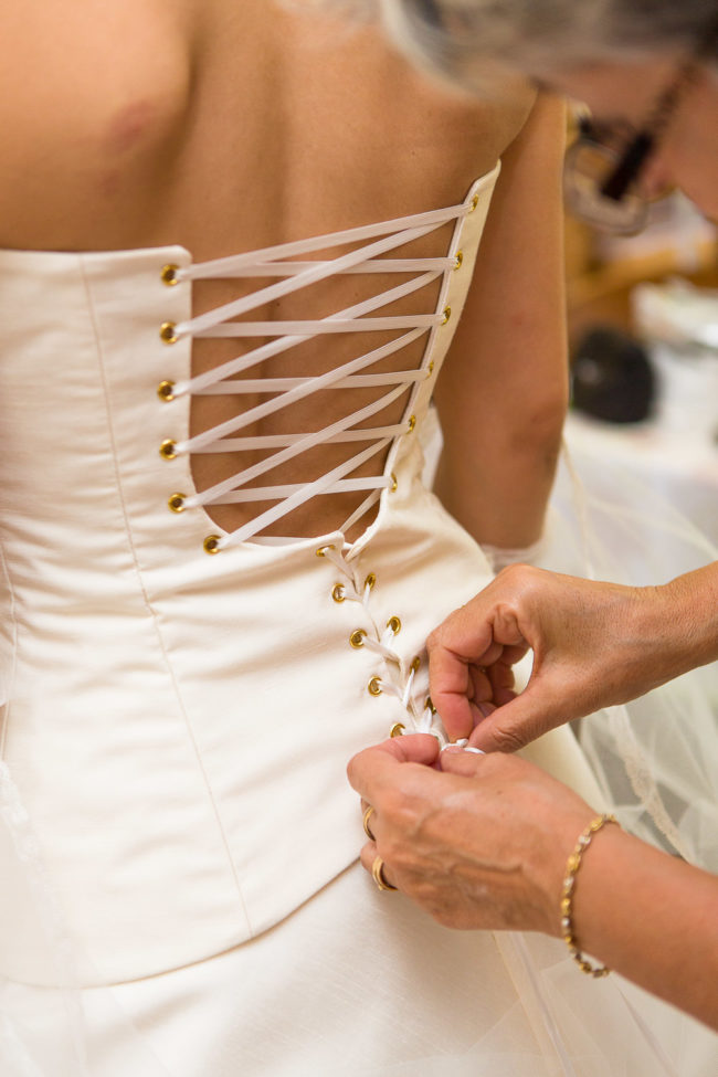 mariage-marseille-photographe-préparatif-de-la-mariée