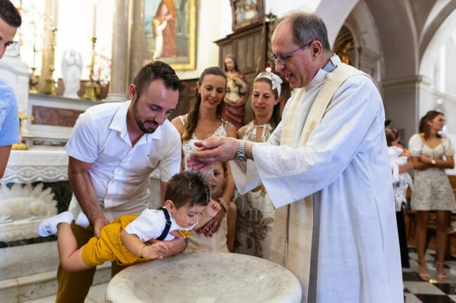 Photographe de baptême Gignac-la-Nerthe