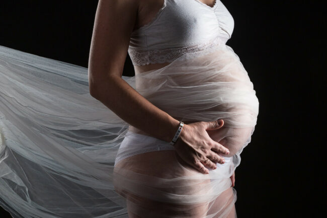 Photographe grossesse Chateauneuf les Martigues