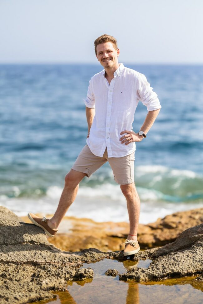 Portrait dans la colline à Ensuès-la-Redonne