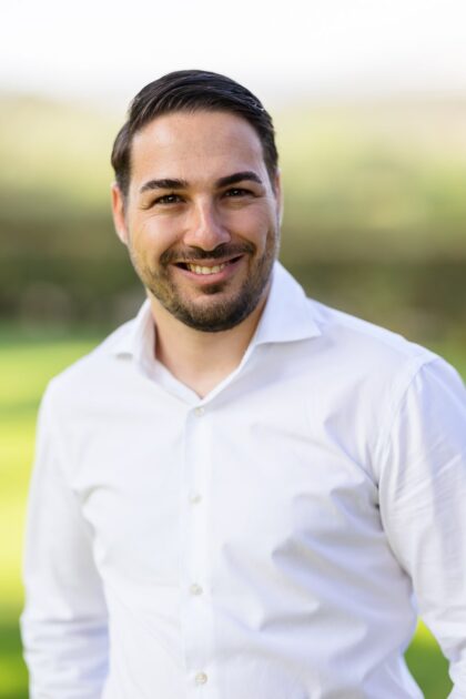 Portrait lifestyle au bord de mer à Istres