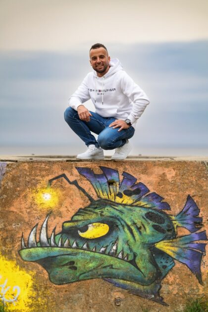 Portrait lumière dorée à Ensuès