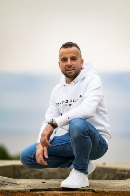 Portraitiste spontané à Gignac