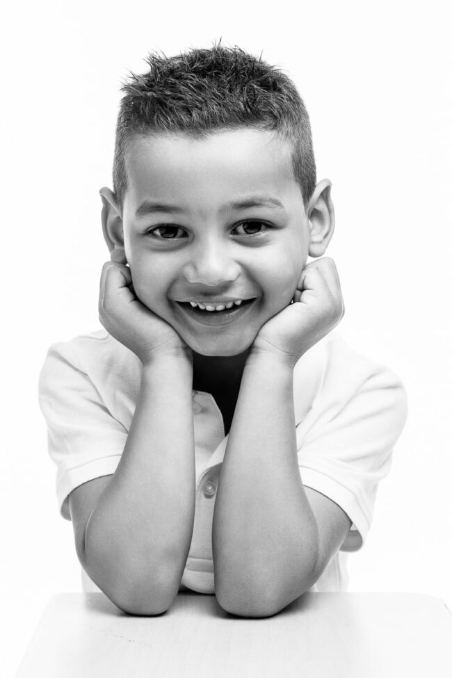 Séance photo enfants sur la Côte Bleue – Jessy Murcia Photography
