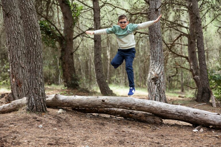 Shooting enfants en bord de mer à Aix