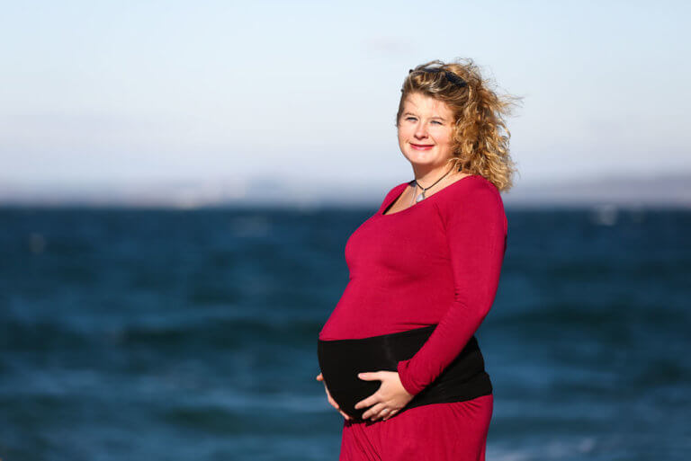 Seance photo Grossesse bord de mer