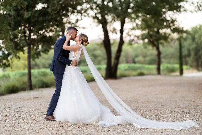 Photographe mariage en pleine nature Luberon