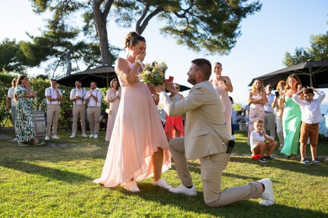 Photo mariage cocktail en plein air Marseille
