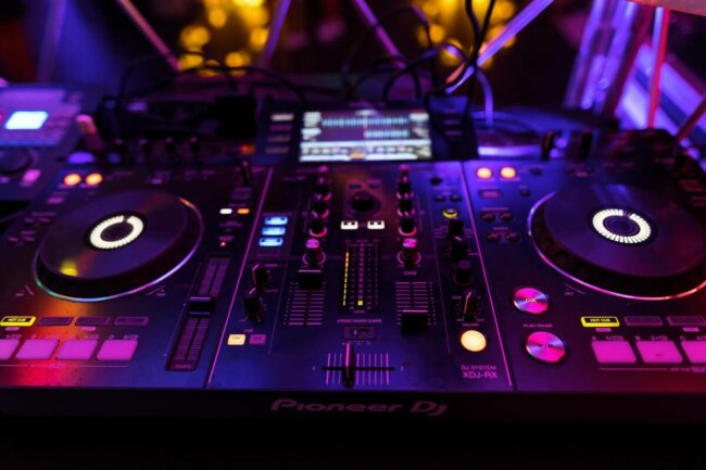 Photographe-Mariage-aix-en-provence-soirée-dj