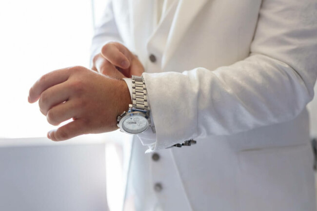 Photographe-de-mariage-Aix-en-Provence-photo-preparatifs-montre