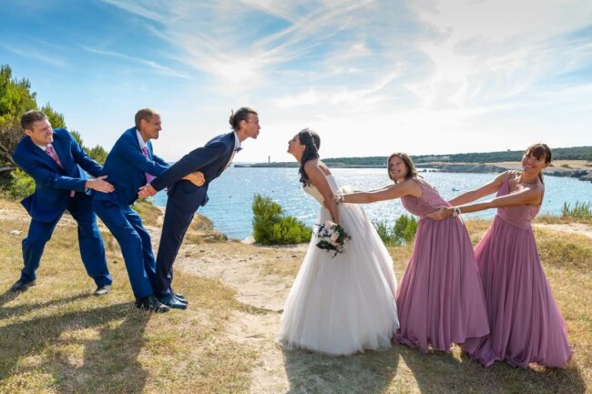 Photographe-mariage-Aix-en-Provence-groupe-insolite