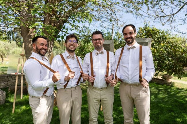 Photographe mariage clichés invités Miramas