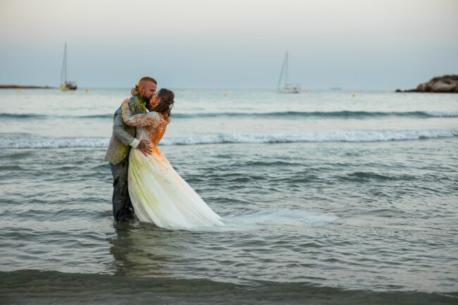 Photographe mariage coucher de soleil plage Côte Bleue