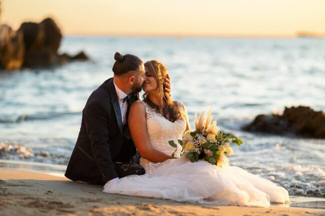 Photographie after wedding lumière dorée Côte Bleue