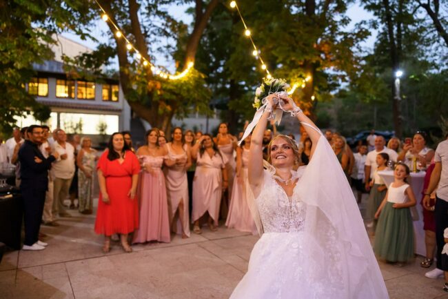 Reportage photo lancer de bouquet et émotions Istres