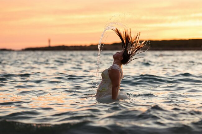 Séance photo couple mariés Côte Bleue
