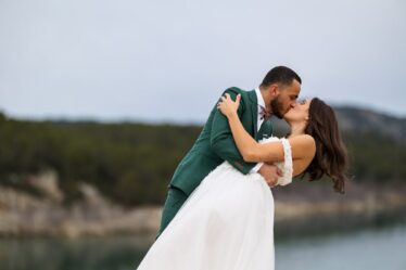 Séance photo romantique plage Marseille