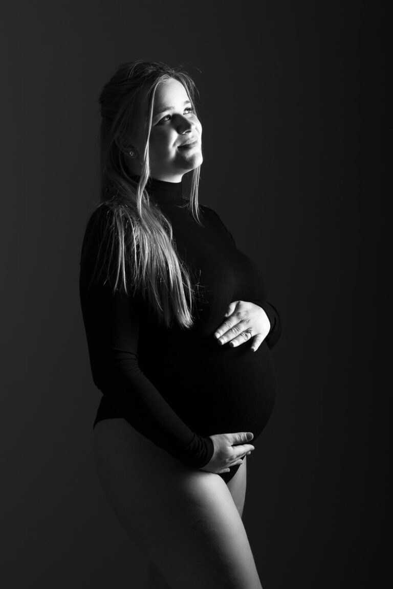 Photo grossesse studio Châteauneuf-les-Martigues