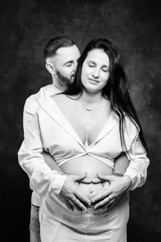Photo grossesse studio Marignane