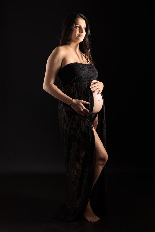 Photo grossesse studio Pélissanne