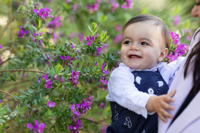 Photographe famille naturelle à Istres