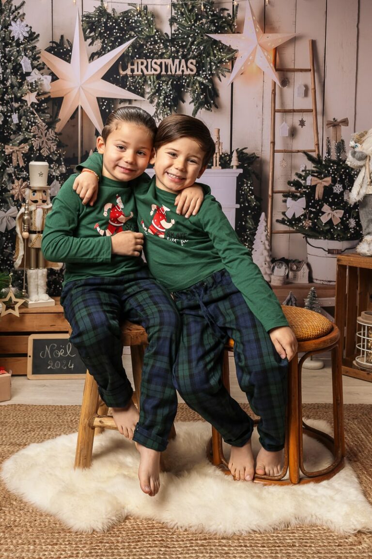 Séance photo famille Noël Aubagne