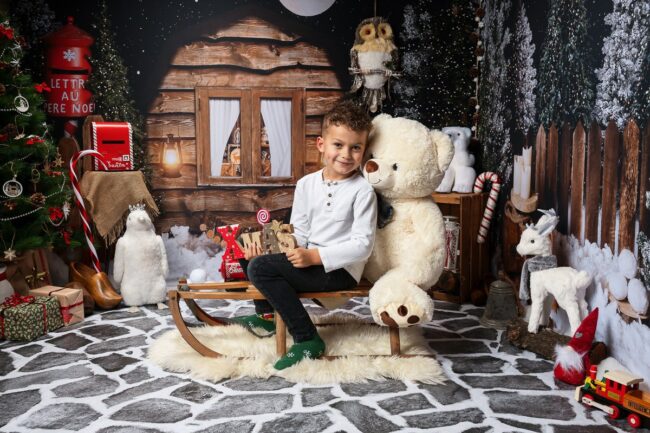 Mini séance Noël 2025 en famille à Marignane Jessy Murcia Photography